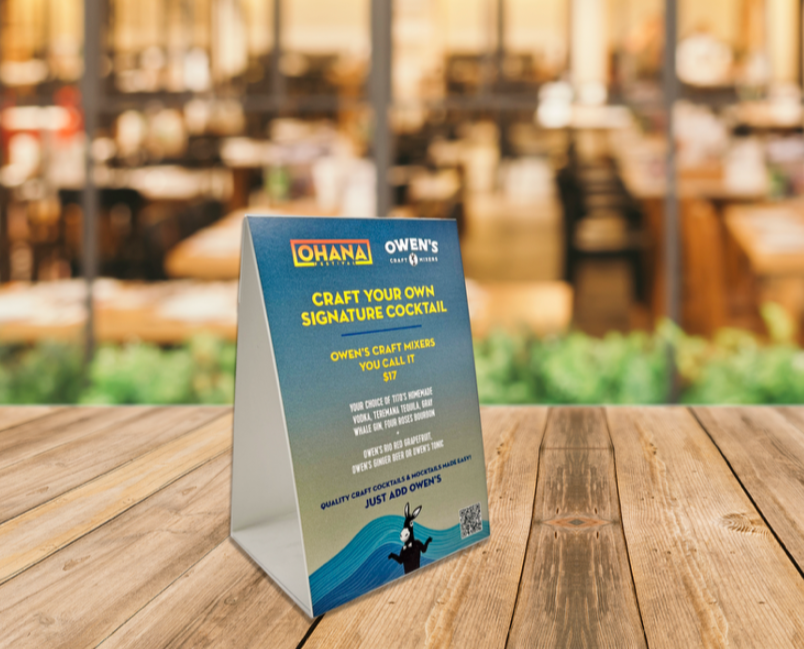 Tabletop table tent, a compact and versatile display option for businesses, events, or promotions. Ideal for showcasing menus, advertisements, or informational signage, this customizable tent is perfect for countertop or tabletop use, providing visibility in a professional setting.