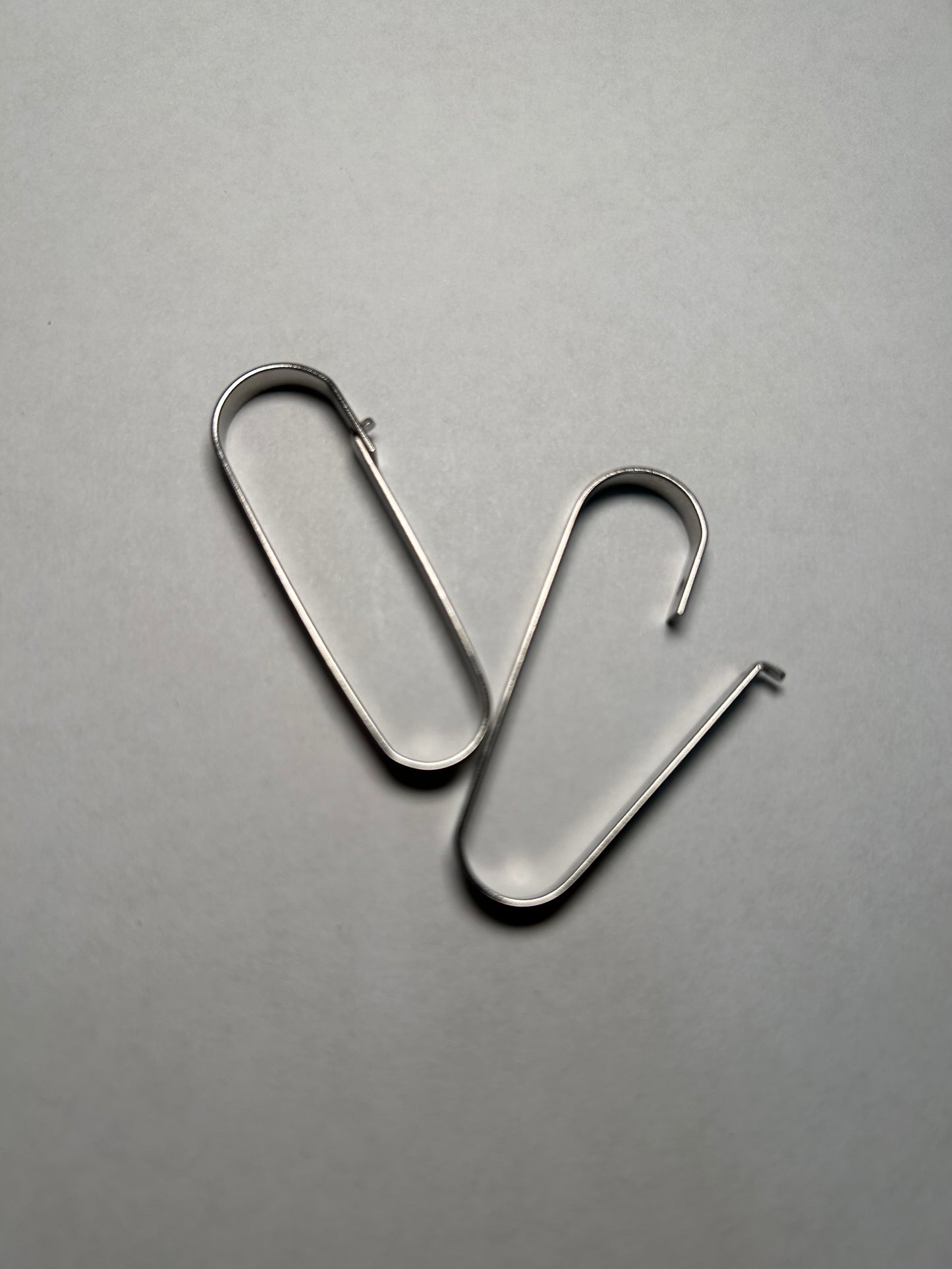 Safety Pin Clip for Sign Hanging - Eye Bolt and Sign-to-Sign Mounting